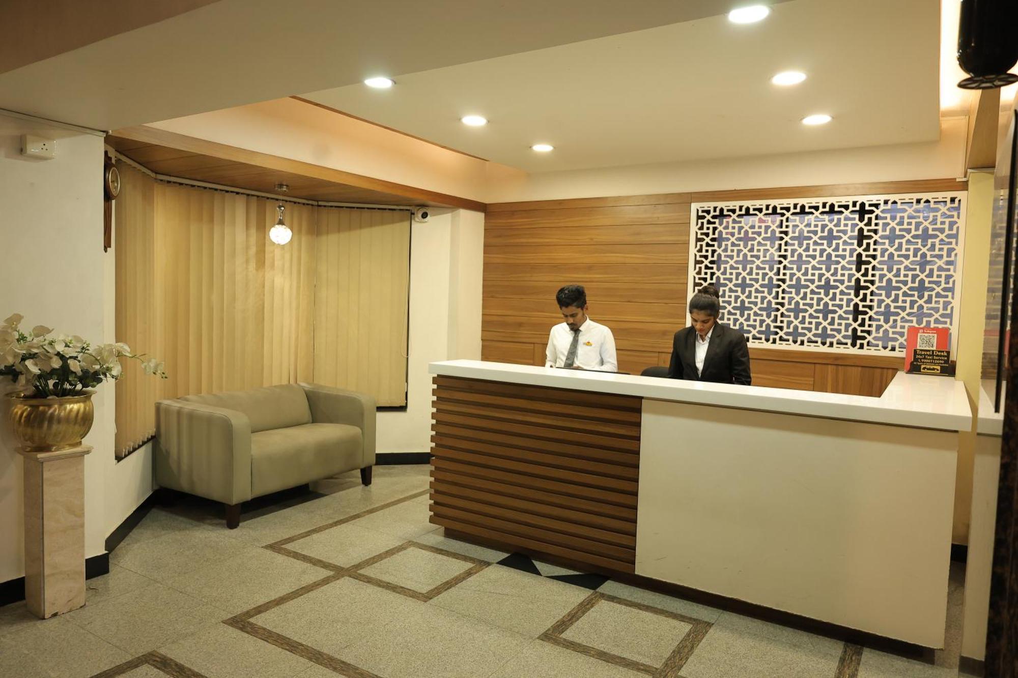 Hotel Mangalore International Buitenkant foto